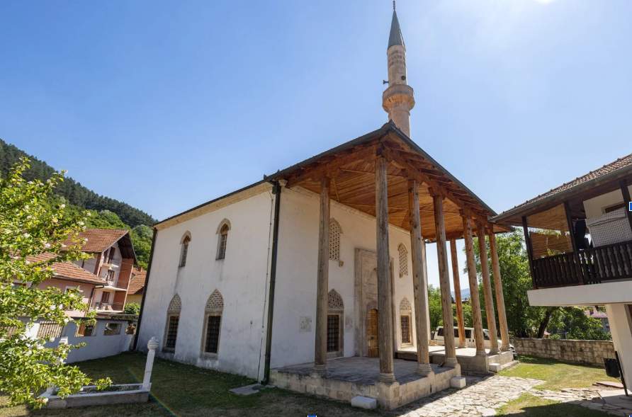 11.jpg - Zanimljivosti o bosanskohercegovačkim džamijama: Musluk (Atik Ali-pa&scaron;ina) džamija u Foči