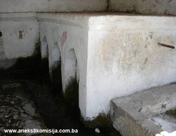 Picture4.jpg - Zanimljivosti o bosanskohercegovačkim džamijama (XIV):&nbsp; Neobični mihrab i druge osobitosti Milo&scaron;nik džamije u Livnu