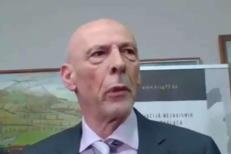 002.jpg - Krug 99: Politički pritisci ugrožavaju autonomiju univerziteta u BiH