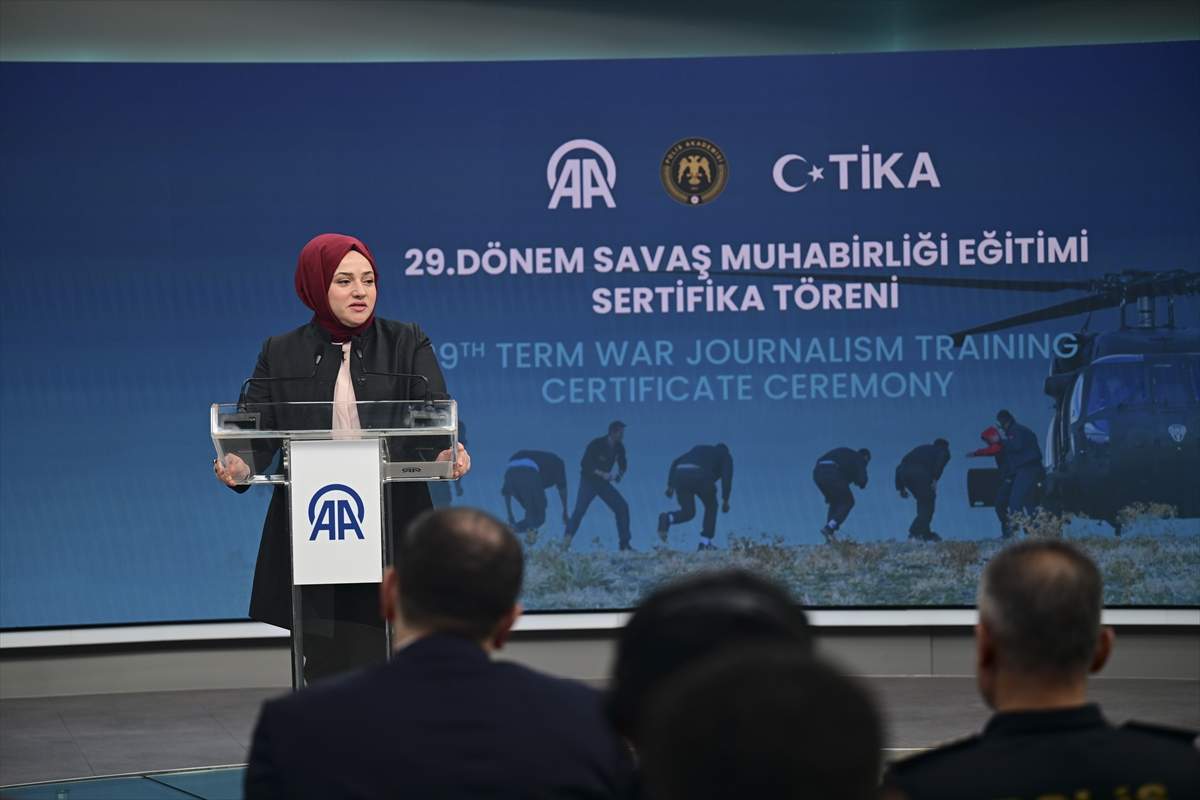 foto:AA - Novinari Media centra Islamske zajednice u BiH uspje&scaron;no zavr&scaron;ili obuku za ratno novinarstvo