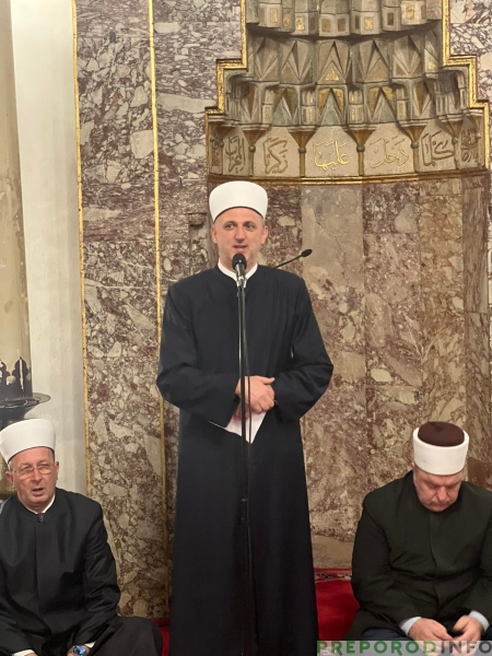 Centralni program povodom obilježavanja Nove 1448. hidžretske godine u Gazi Husrev-begovoj džamiji (23)