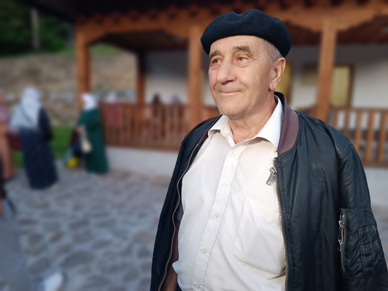 Bušatlić - Svaki musliman ima poseban odnos prema ovom mjestu Bušatlić - Svaki musliman ima poseban odnos prema ovom mjestu