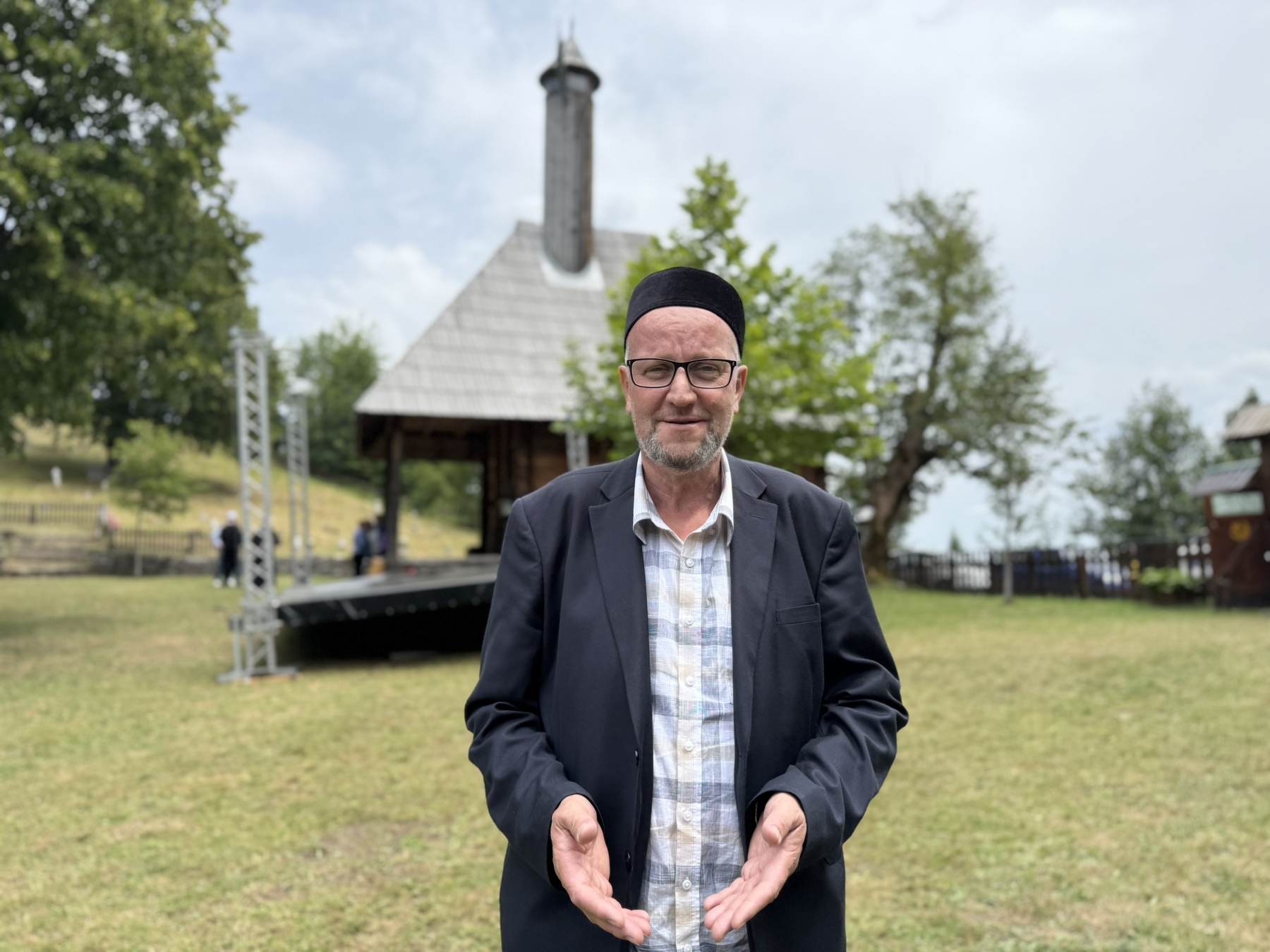 Azmir Muftić Azmir Muftić