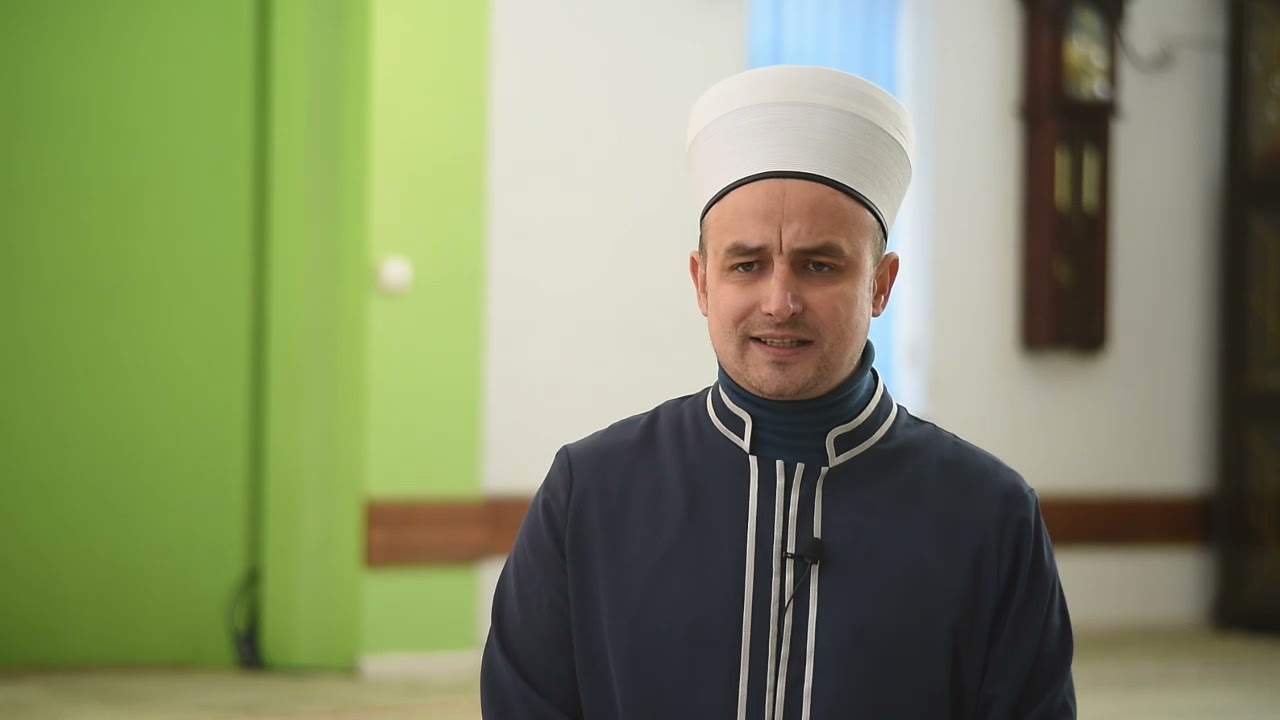 Enes-ef. Habiblović, imam džemata Vukovije Donje, MIZ Kalesija Enes-ef. Habiblović, imam džemata Vukovije Donje, MIZ Kalesija