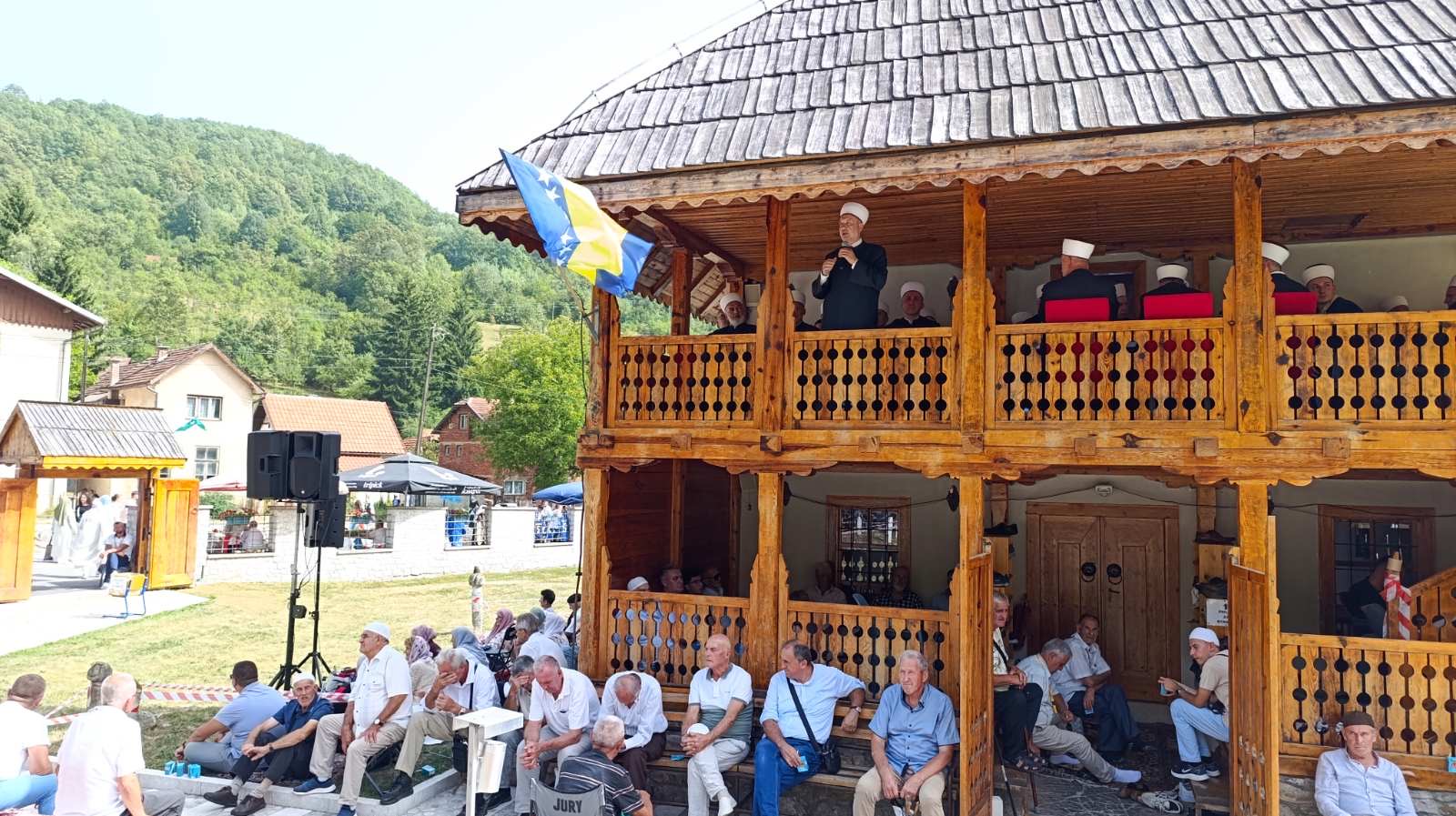 Obraćanje muftije sarajevskog prof. dr. Nedžad-ef. Grabusa Obraćanje muftije sarajevskog prof. dr. Nedžad-ef. Grabusa