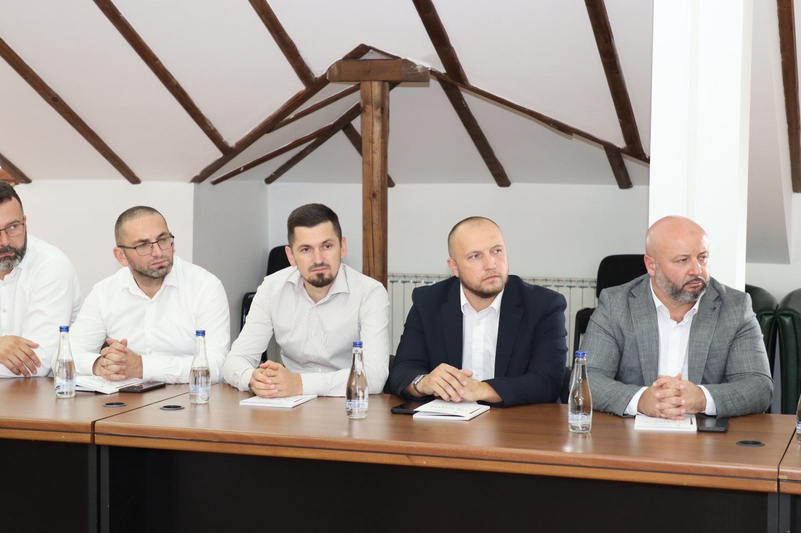 Proširena sjednica Mešihata Islamske zajednice u Srbiji 09.09.20206 6