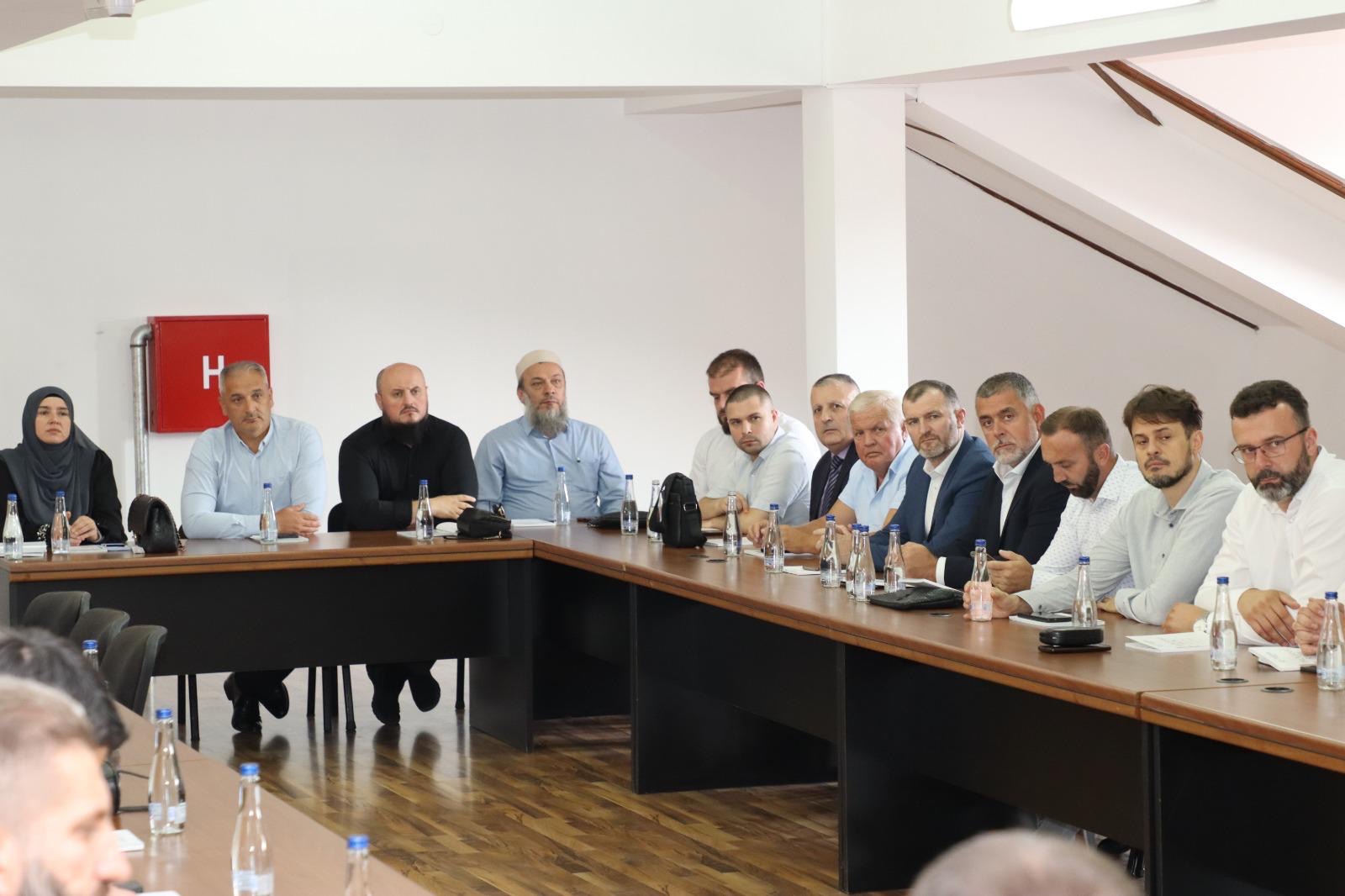 Proširena sjednica Mešihata Islamske zajednice u Srbiji 09.09.20206 9