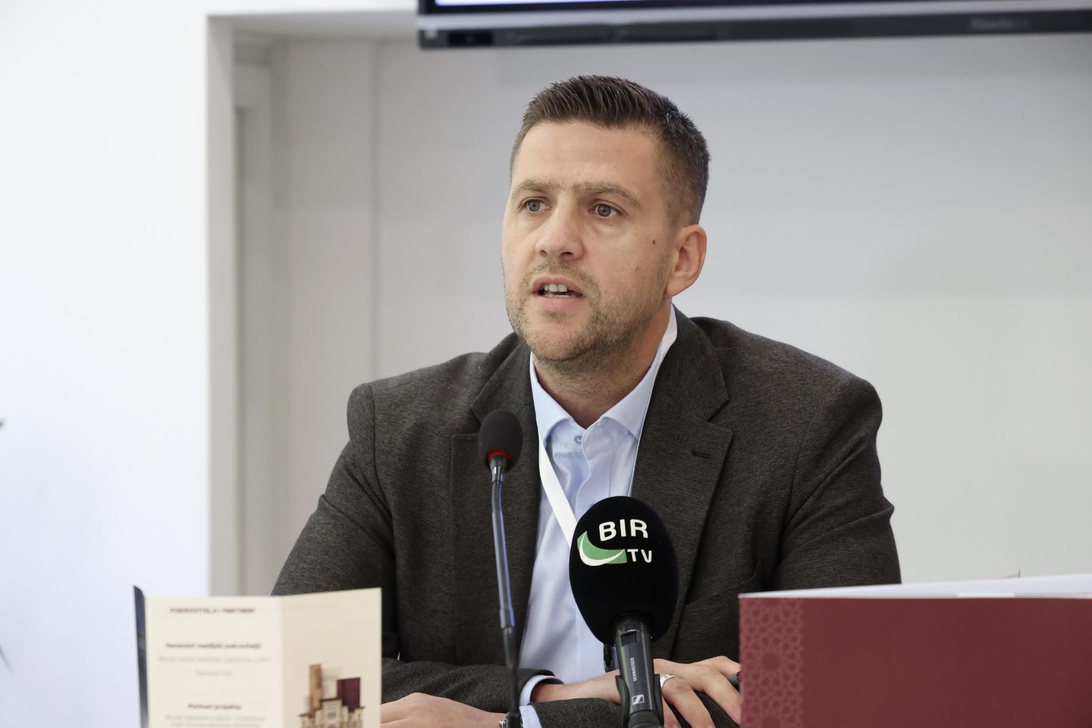 Direktor Elči Ibrahim-pašine medrese i predsjednik Organizacionog odbora dr. Kemal Avdagić Direktor Elči Ibrahim-pašine medrese i predsjednik Organizacionog odbora dr. Kemal Avdagić
