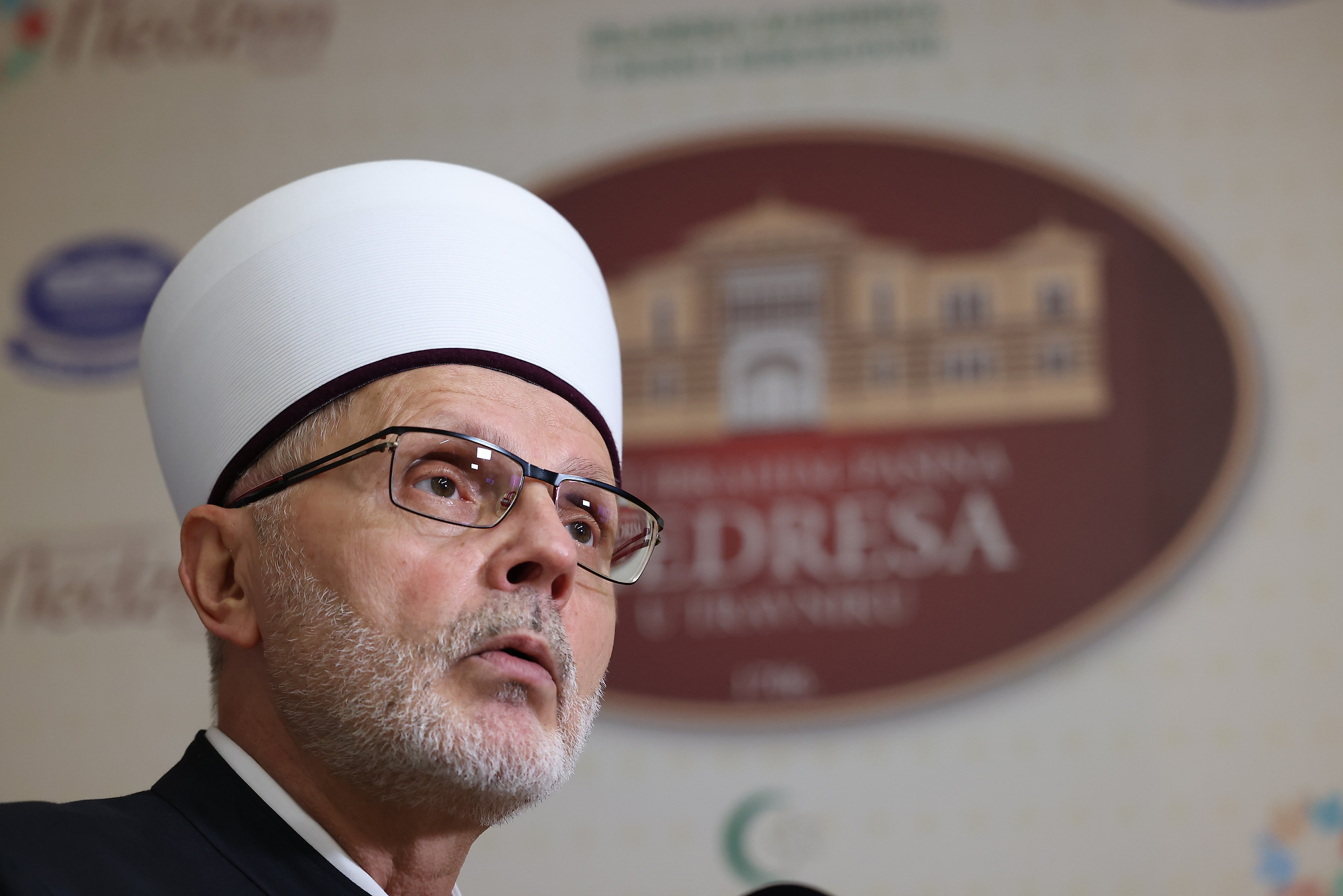 Dr. Ljevaković: Škola iz koje se nose životne vrijednosti Dr. Ljevaković: Škola iz koje se nose životne vrijednosti