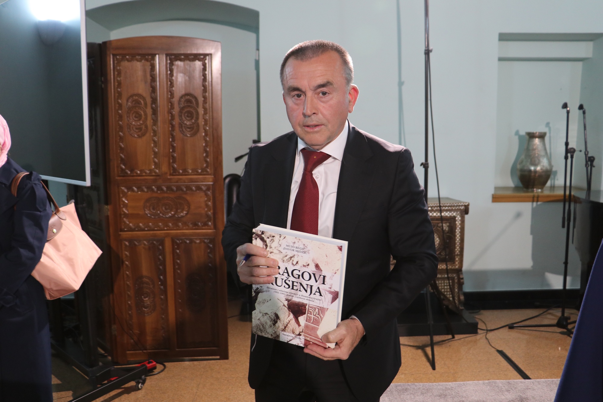 Autor Mujo Begić Autor Mujo Begić