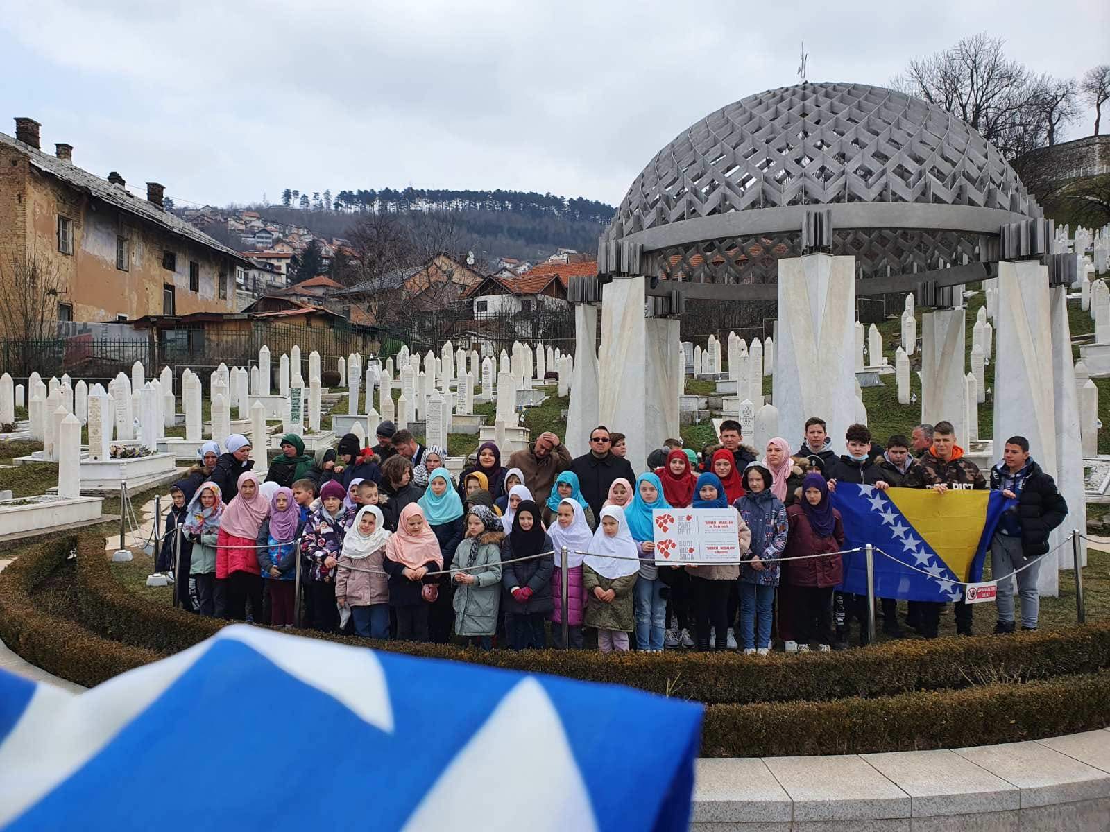 275282089_514227856979118_8879553524422846701_n.jpg - Učenici mekteba sa područja MIZ Banja Luka posjetili Sarajevo 