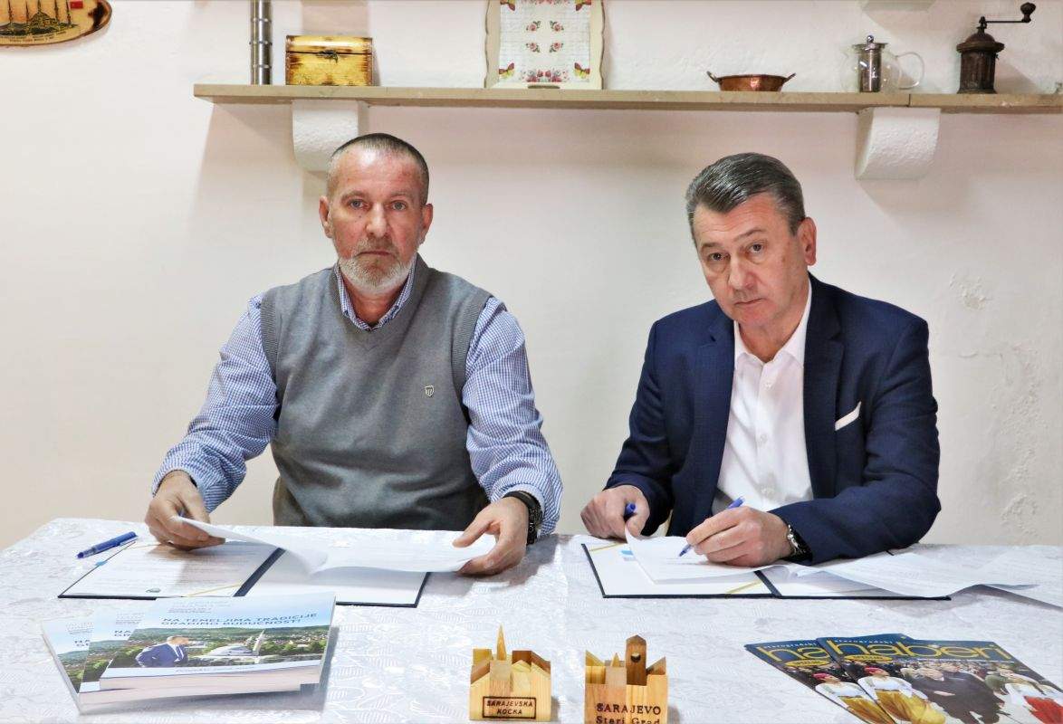 3.jpg - Povodom 30. godišnjice rada Narodne kuhinje Stari Grad: Načelnik Hadžibajrić potpisao ugovor o dodjeli 40.000 KM