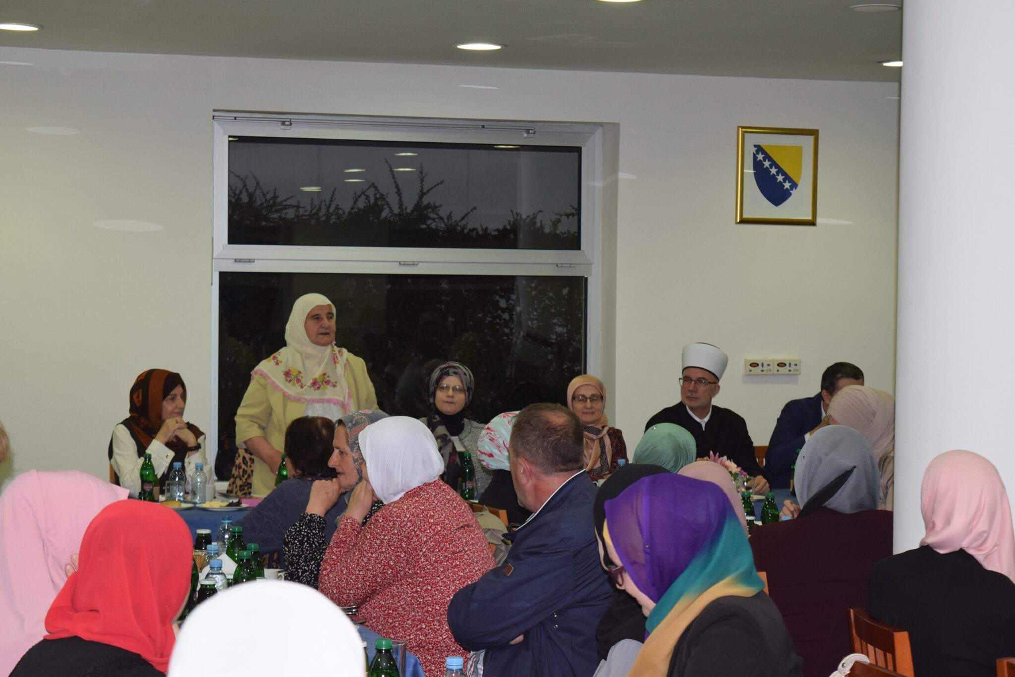 2-1-2048x1366.jpg - Muftijstvo tuzlansko: Tradicionalni iftar za Bošnjakinje