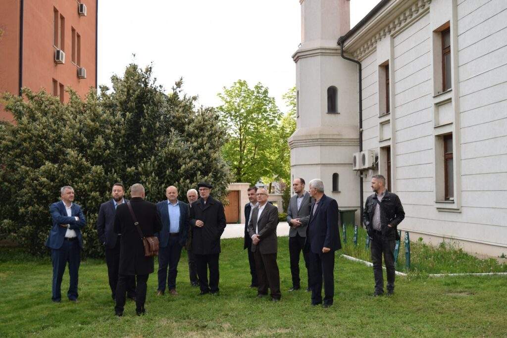 2022-4-2-2-1024x683.jpg - Ramazanska posjeta medžlisima Bijeljina i Janja: Imperativ pred svakim Bošnjakom je da čuva jedinstvo svog naroda 