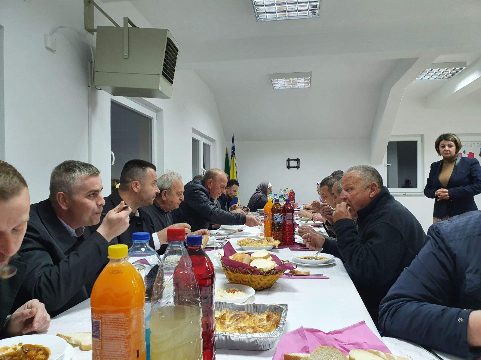 viber_image_2022-04-19_22-47-19-195.jpg - MIZ Prnjavor: Načelnik opštine priredio iftar za postače