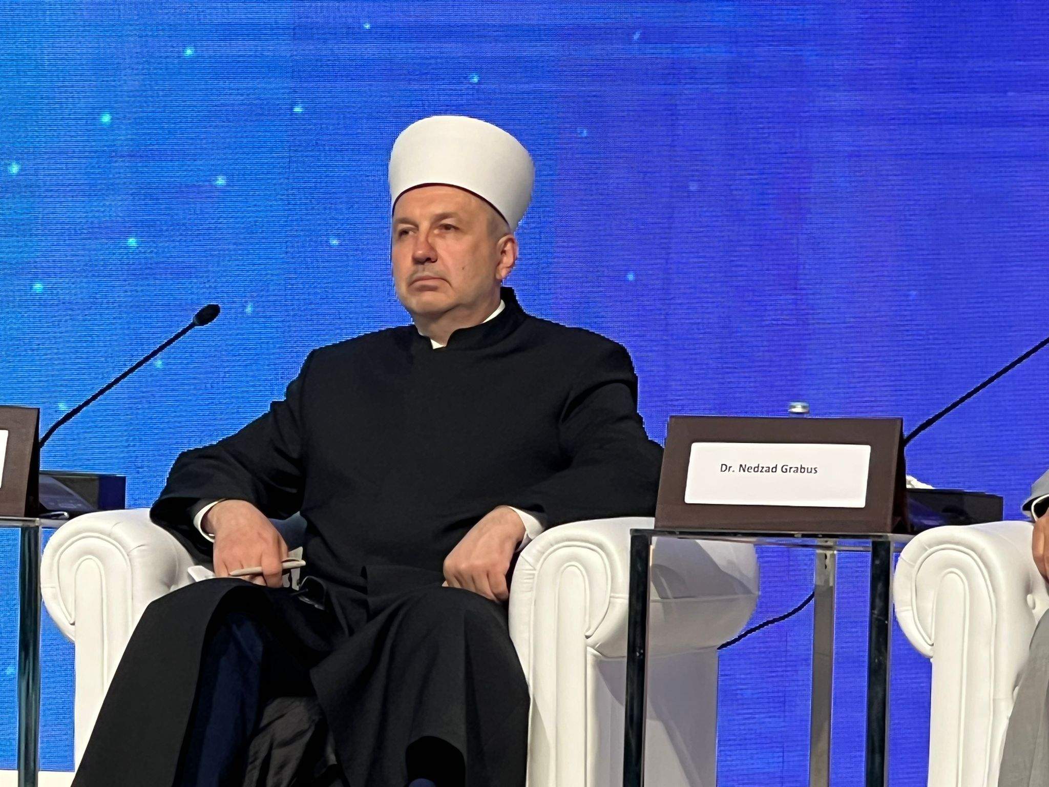 IMG-20220525-WA0001.jpg - Muftija Grabus na prestižnoj konferenciji u Dohi: Afirmiranje vrijednosti istine i prijateljstva