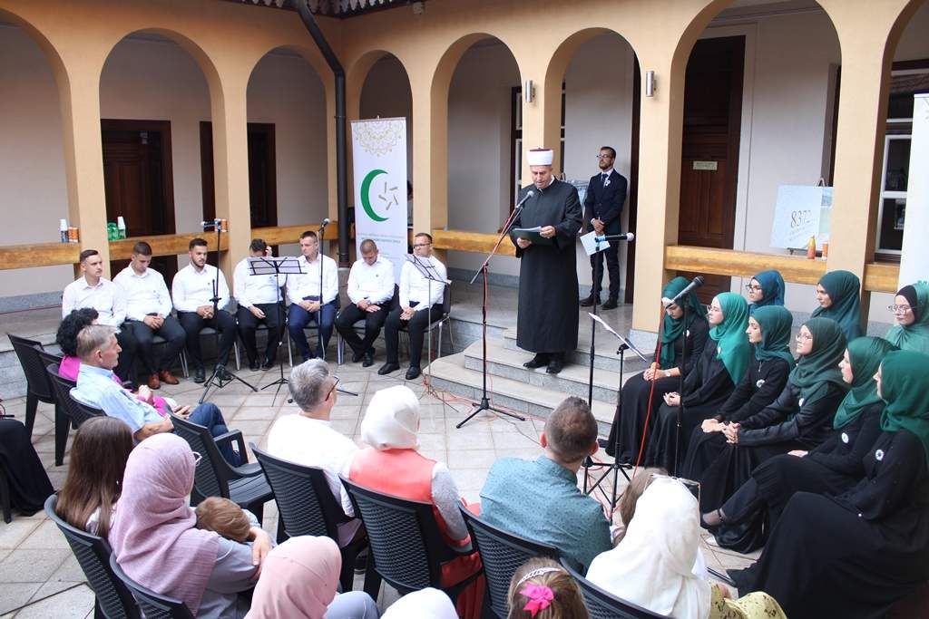 IMG_8475.jpg - Bajramski koncert “Evo mome srcu radosti”  održan sinoć u Atriju Sultan-Ahmedove medrese u Zenici 