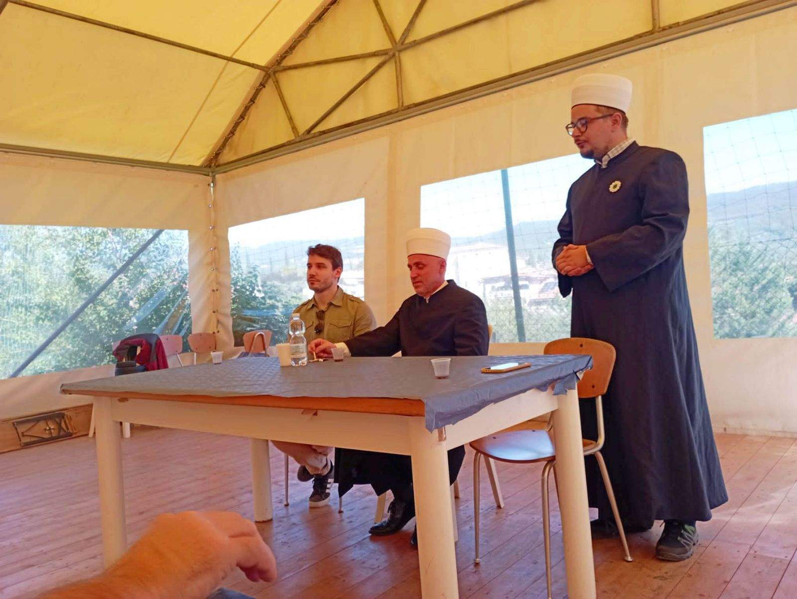 viber_slika_2022-09-20_18-30-49-739.jpg - Muftija Kudić prisustvovao druženju Bošnjaka u Veroni