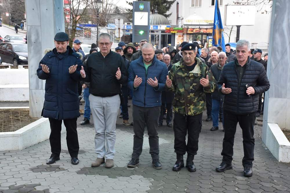 brigada_3.jpg - U Kalesiji obilježena 30. godišnjica od formiranja 205. brdske brigade