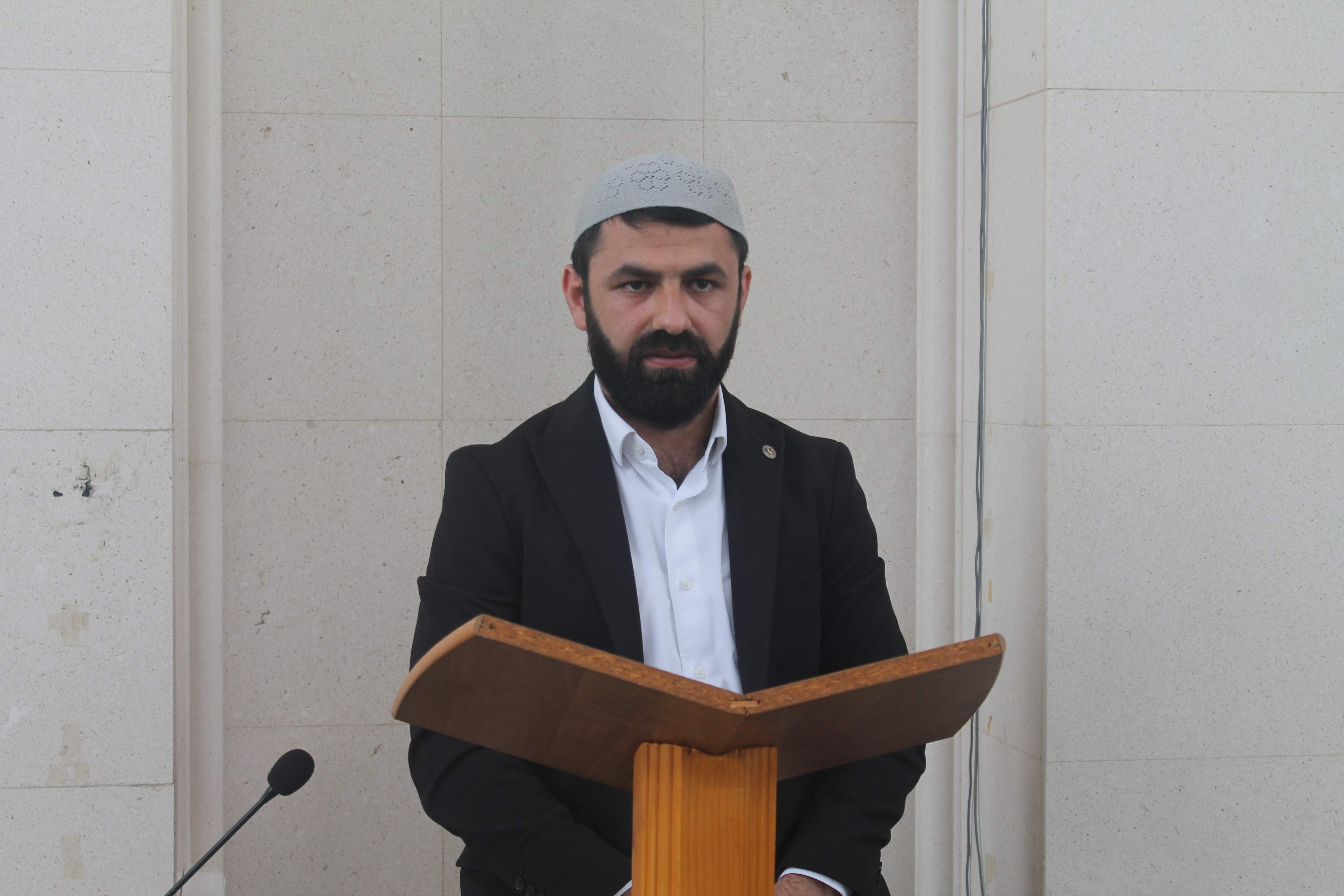3.JPG - Ramazan u Mostaru u očima mladog, turskog hafiza Jusufa  Džomerta