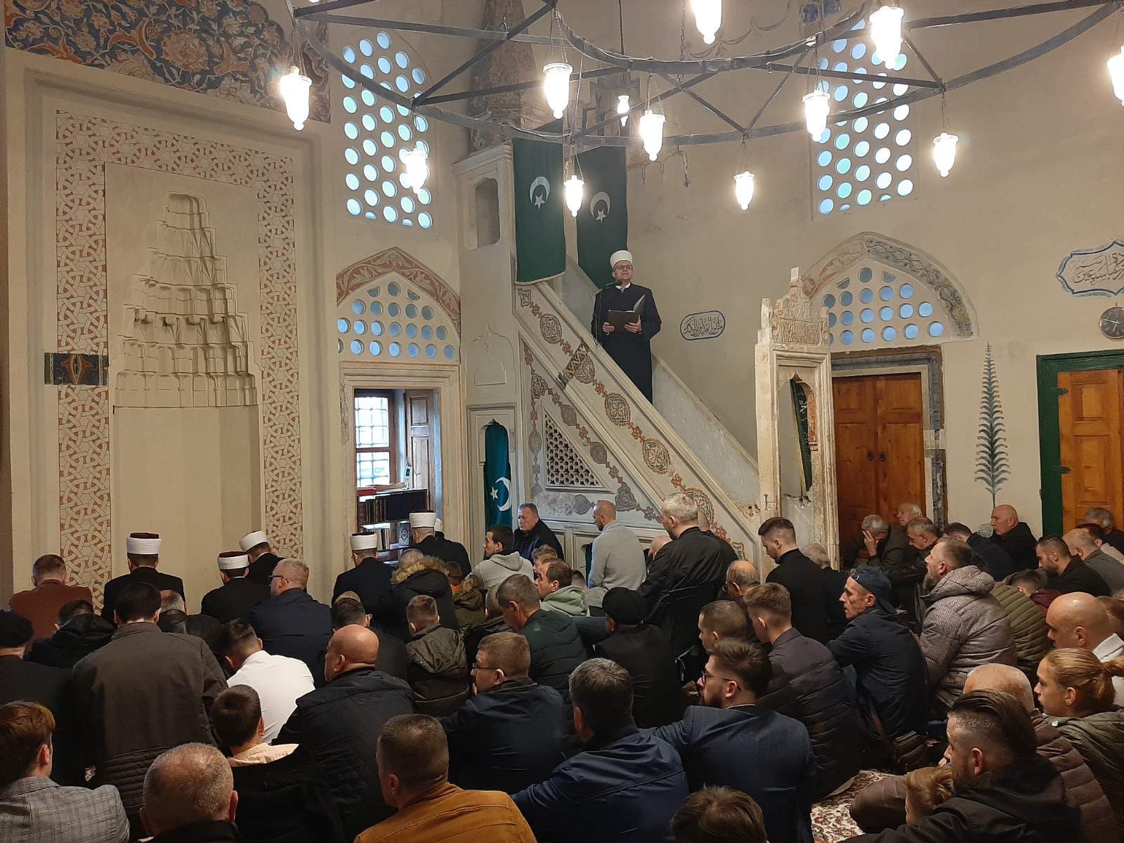 viber_slika_2023-04-21_07-28-59-563.jpg - Mostarski muftija u bajramskoj hutbi pozvao vjernike da bodre jedni druge i da unose pozitivnu energiju u međuljudske odnose