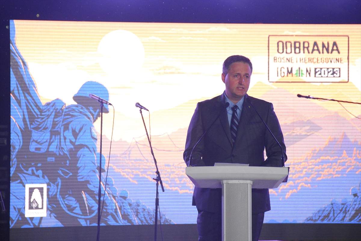 AA-20230802-31826375-31826351-BIH_ODRZANA_SVECANA_AKADEMIJA_MANIFESTACIJE_ODBRANA_BOSNE_I_HERCEGOVINE_IGMAN_2023.jpg - Održana svečana akademija manifestacije