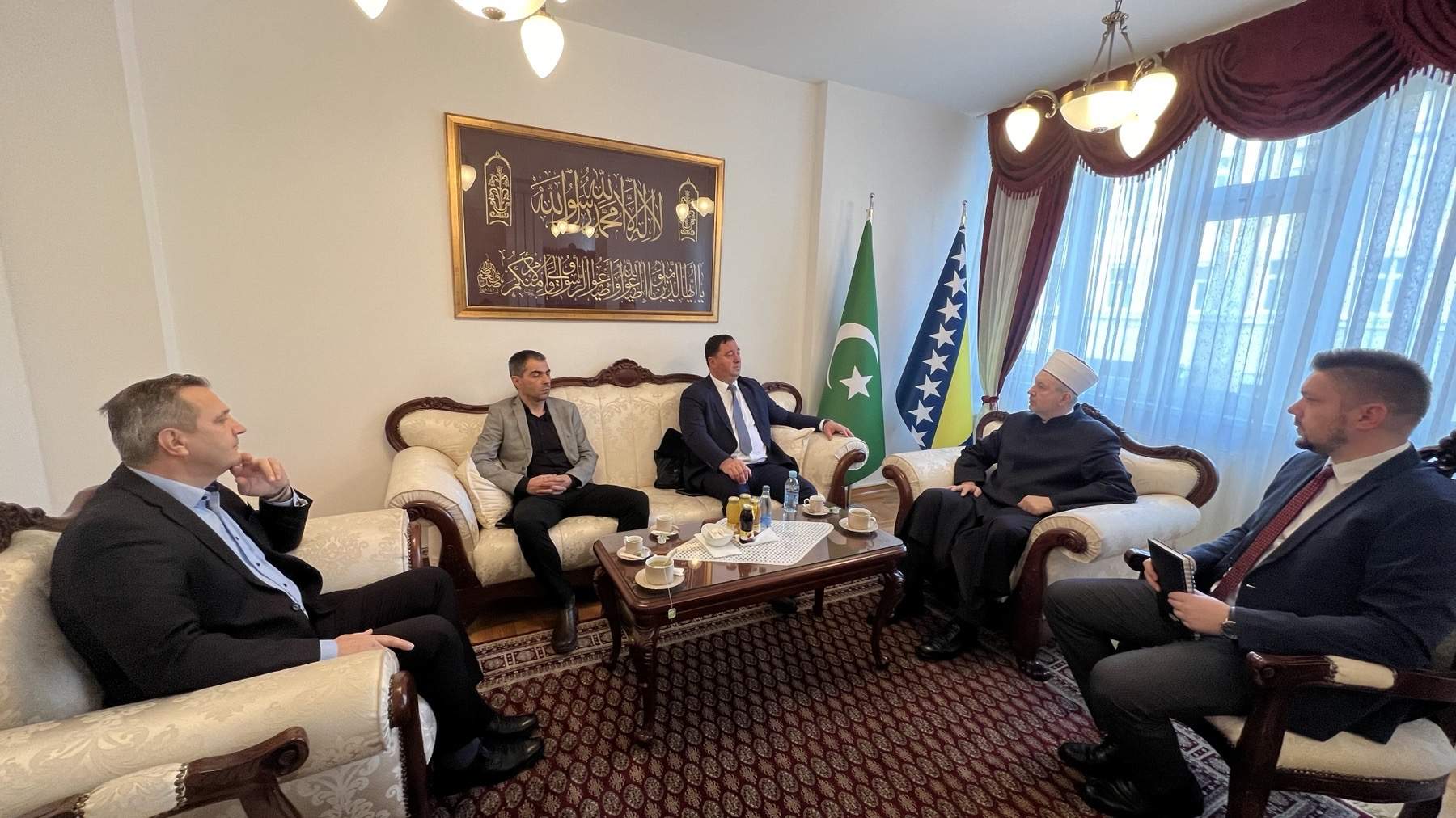 IMG_6043.jpeg - Delegacija Media centra posjetila Muftijstvo sarajevsko