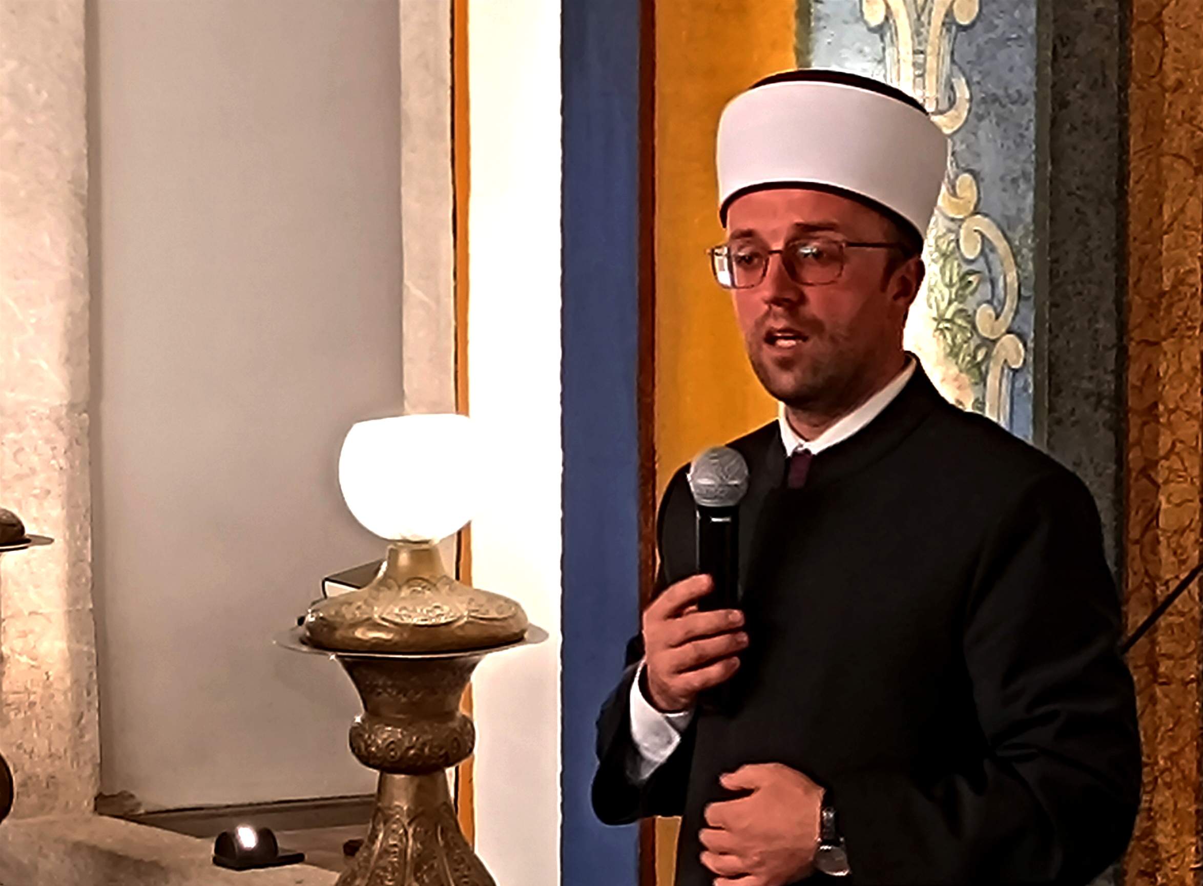 IMG_20240224_205831.jpg - Lejletul-berat: Centralni program MIZ Sarajevo proučen u Carevoj džamiji 